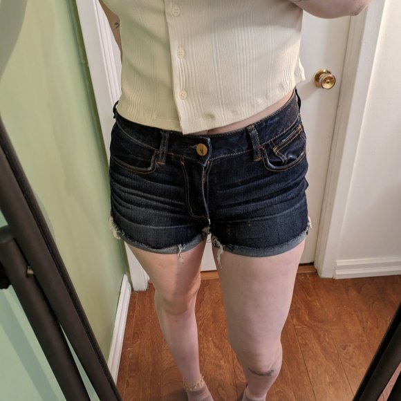 AE "Hi-Rise Shortie" Shorts - Picture 2 of 6